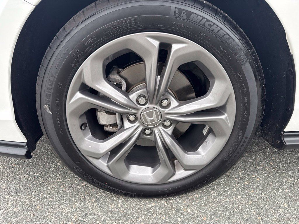 Used 2024 Honda Accord EX image 13