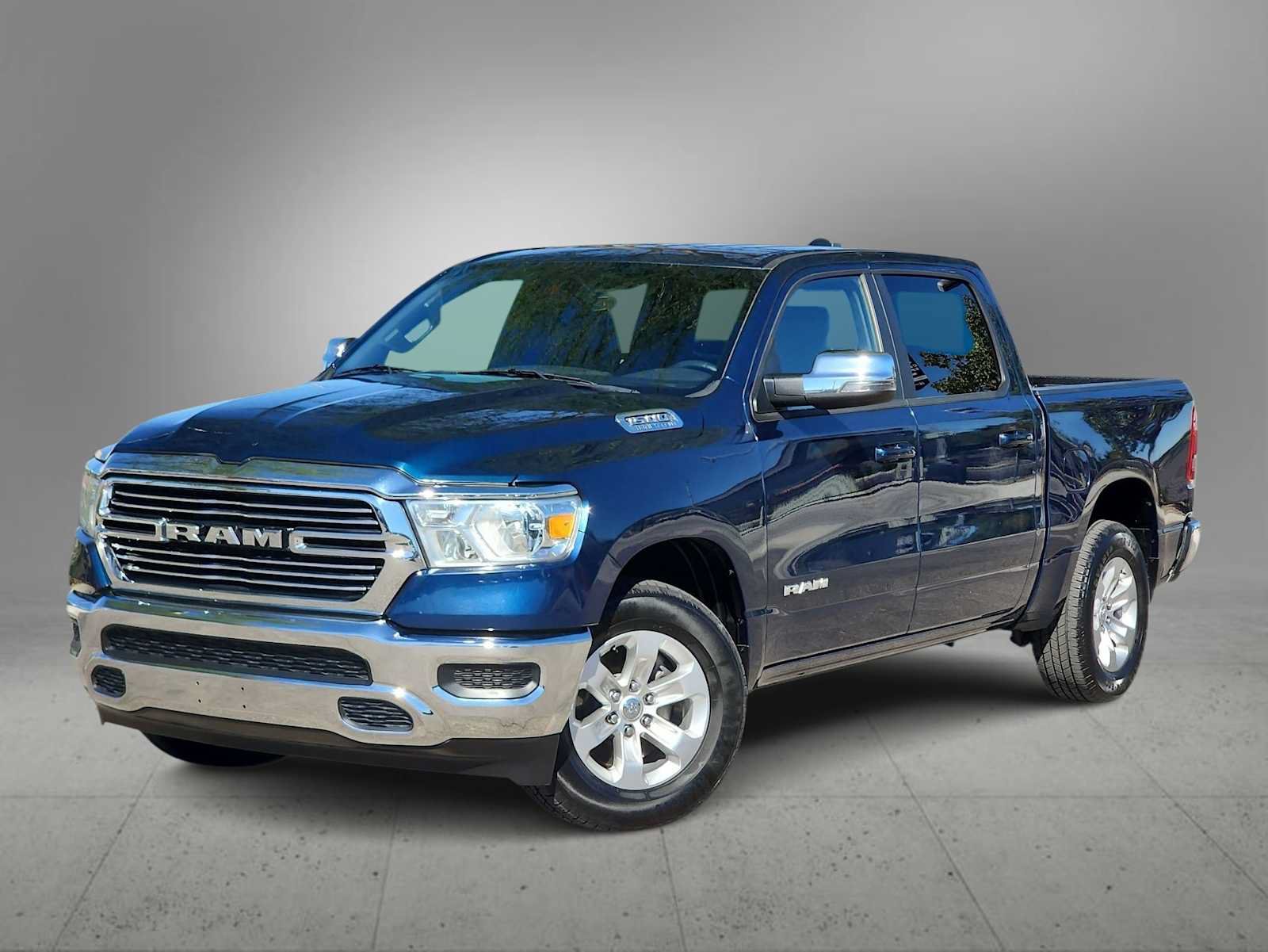 Used 2024 RAM 1500 Laramie RWD image 1