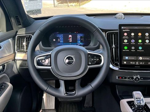 Used 2026 Volvo XC90 T8 Ultra w/ Lounge Package AWD/4WD image 7