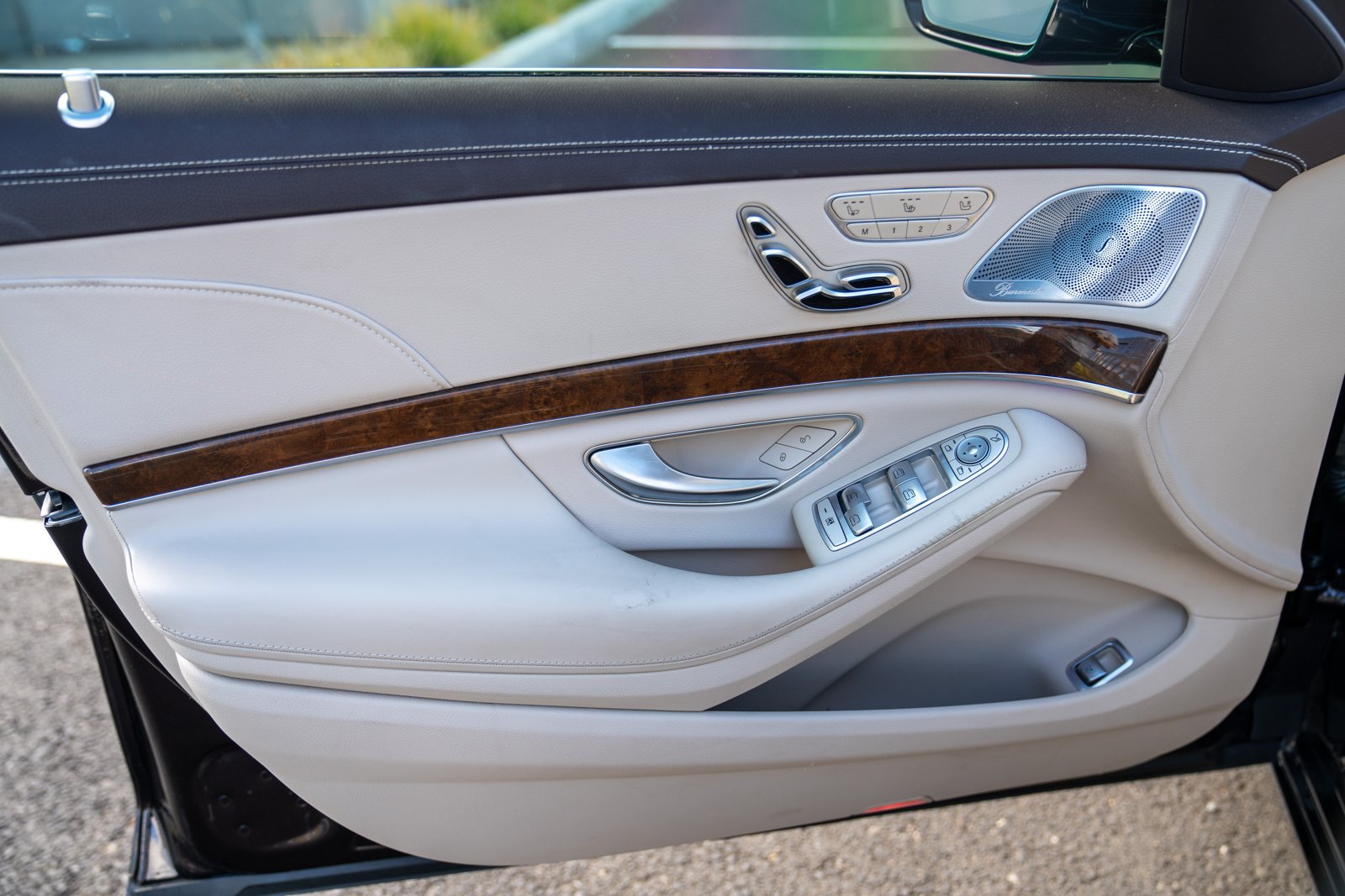 Used 2017 Mercedes-Benz S 550 4MATIC Sedan image 10