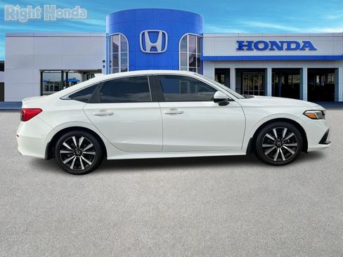 Certified 2024 Honda Civic EX image 8