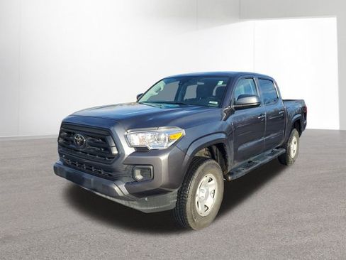Used 2021 Toyota Tacoma SR image 11