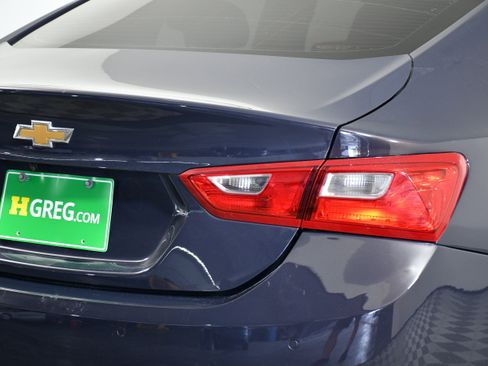 Used 2025 Chevrolet Malibu LS image 31