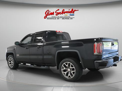 Used 2017 GMC Sierra 1500 SLT AWD/4WD image 3