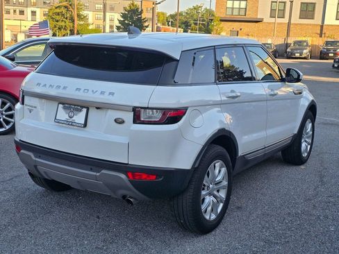 Used 2019 Land Rover Range Rover Evoque AWD/4WD image 4
