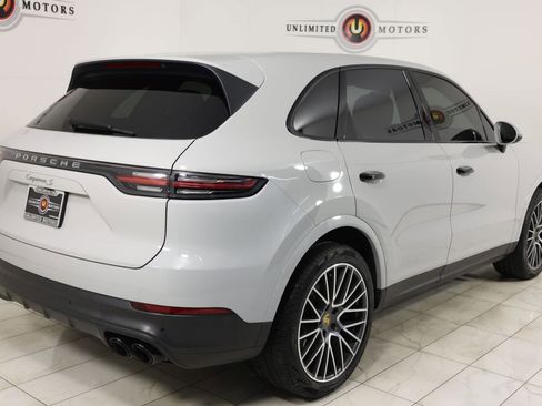Used 2020 Porsche Cayenne S AWD/4WD image 3