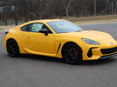 New 2026 Subaru BRZ Series.Yellow RWD image 1