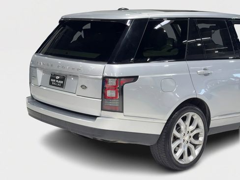 Used 2015 Land Rover Range Rover Supercharged image 14