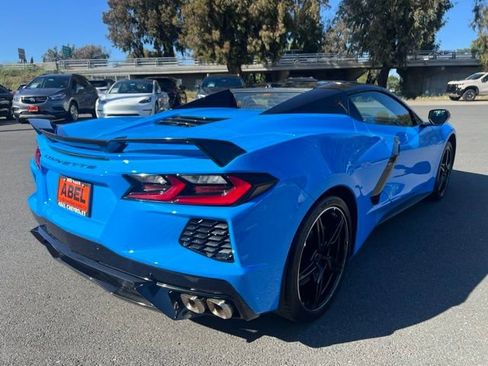 Used 2023 Chevrolet Corvette Stingray Premium Conv w/ Z51 Performance Package RWD image 23