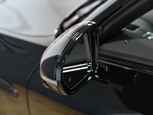 Used 2026 Mercedes-Benz SL 63 AMG S e Performance 4MATIC image 7