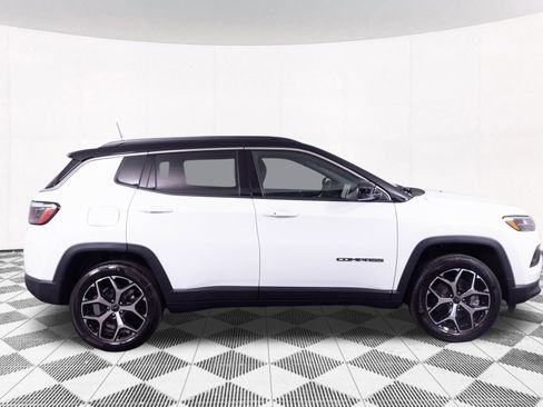 New 2026 Jeep Compass Limited image 6
