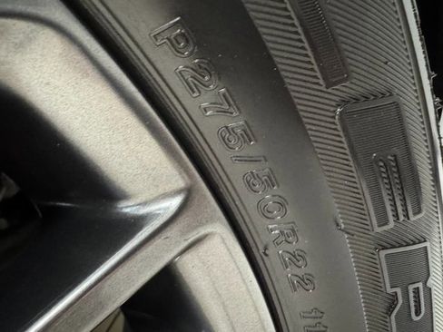 Used 2024 INFINITI QX80 Premium Select w/ Cargo Package image 28