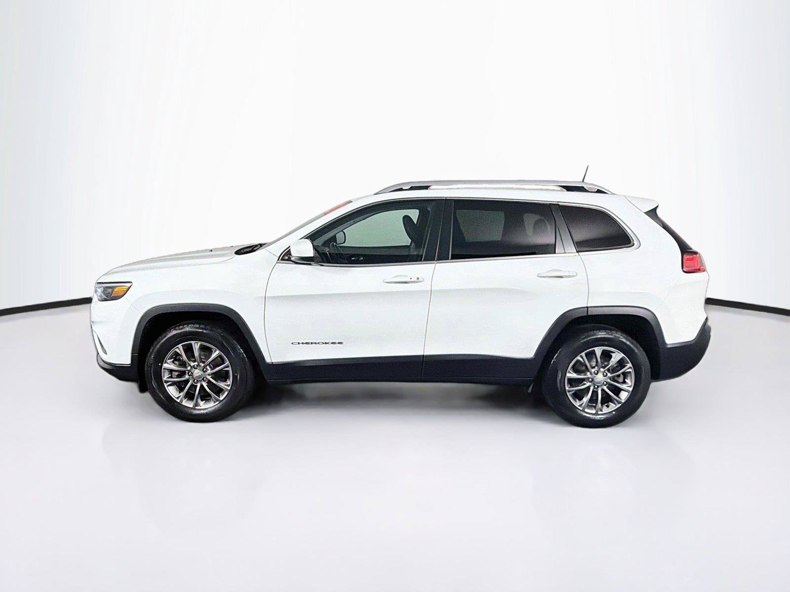 Used 2021 Jeep Cherokee Latitude Lux w/ Comfort/Convenience Group AWD/4WD image 8