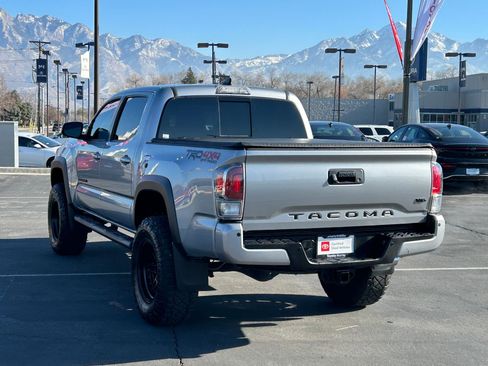 Certified 2020 Toyota Tacoma TRD Off-Road image 3