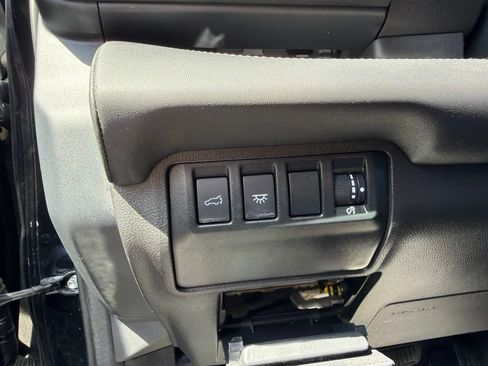 Used 2023 Subaru Ascent Limited AWD/4WD image 11