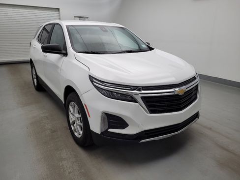 Used 2022 Chevrolet Equinox LT AWD/4WD image 13