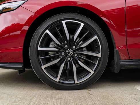 Used 2024 Honda Accord Touring image 14