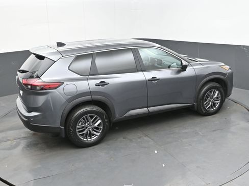 Certified 2025 Nissan Rogue S image 30