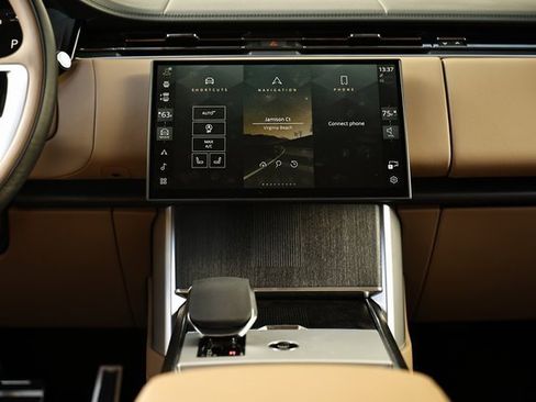 New 2025 Land Rover Range Rover Autobiography image 36