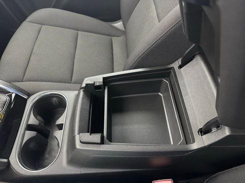 Used 2024 GMC Canyon Elevation w/ Convenience Package image 28