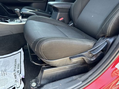 Used 2018 Mitsubishi Outlander ES image 24