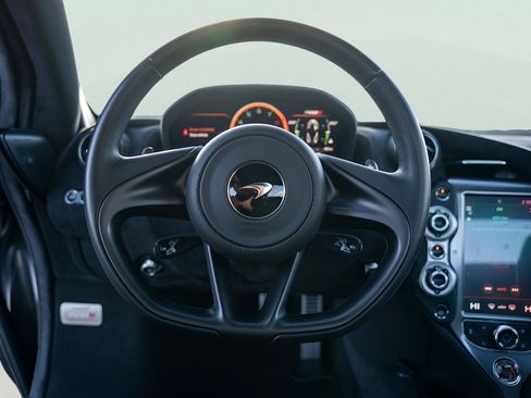 Used 2020 McLaren 720S Spider RWD image 41
