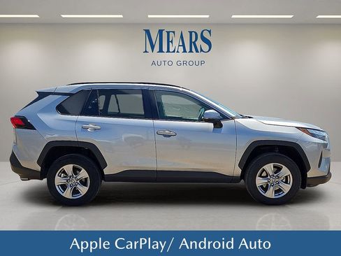 Used 2023 Toyota RAV4 XLE image 7