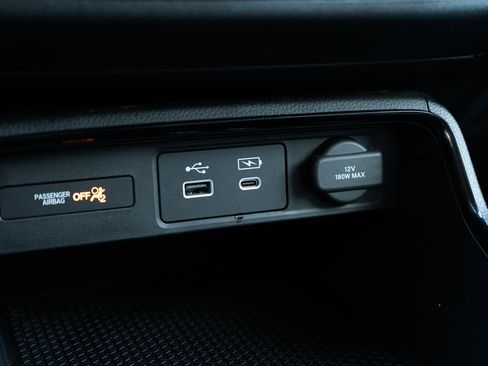 Used 2025 Honda CR-V EX image 33