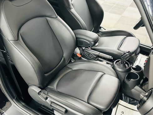 Used 2020 MINI Cooper S image 22