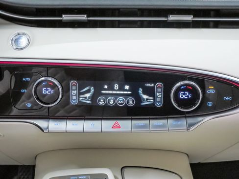 Certified 2023 Genesis Electrified GV70 w/ Prestige Package AWD/4WD image 18