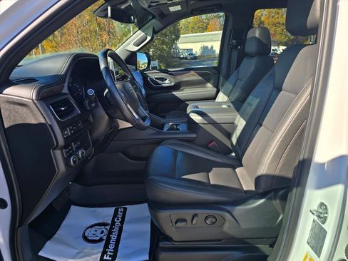 Used 2021 Chevrolet Tahoe Z71 image 12