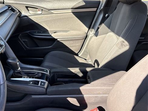Used 2019 Honda Civic EX image 24