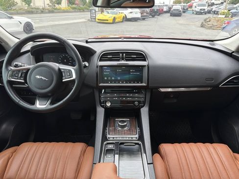 Used 2018 Jaguar F-PACE Portfolio AWD/4WD image 20