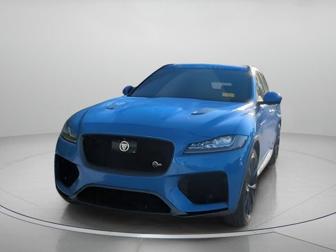 Used 2020 Jaguar F-PACE SVR AWD/4WD image 10