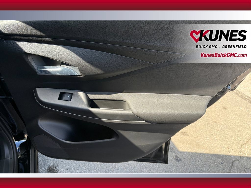 New 2026 Buick Envista Preferred w/ Convenience I Package FWD image 37