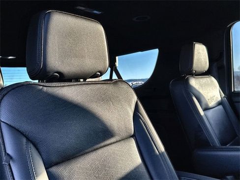 Used 2021 Chevrolet Suburban High Country image 22