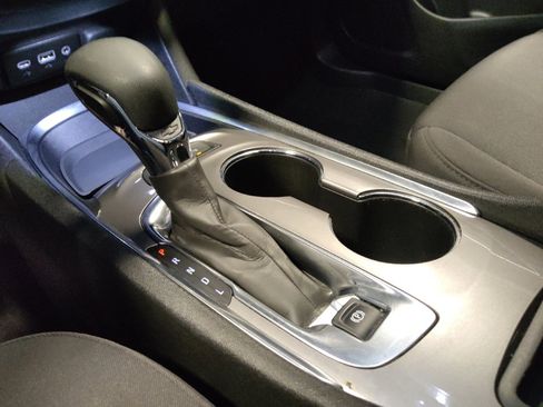 Used 2024 Chevrolet Malibu LT image 26