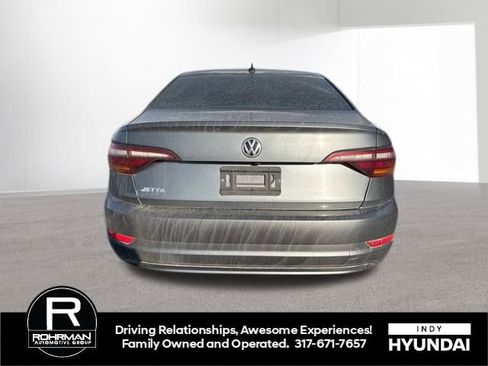 Used 2019 Volkswagen Jetta SE image 5