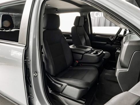 Used 2024 Chevrolet Silverado 2500 LT image 37