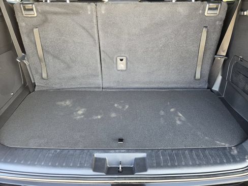 Used 2023 Toyota Highlander XSE FWD image 23