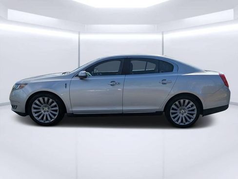 Used 2013 Lincoln MKS FWD image 6