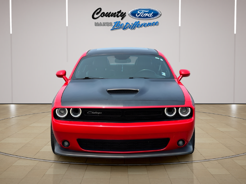 Used 2020 Dodge Challenger R/T Scat Pack w/ T/A Package RWD image 4
