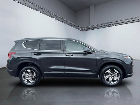 Used 2023 Hyundai Santa Fe SE AWD/4WD image 3