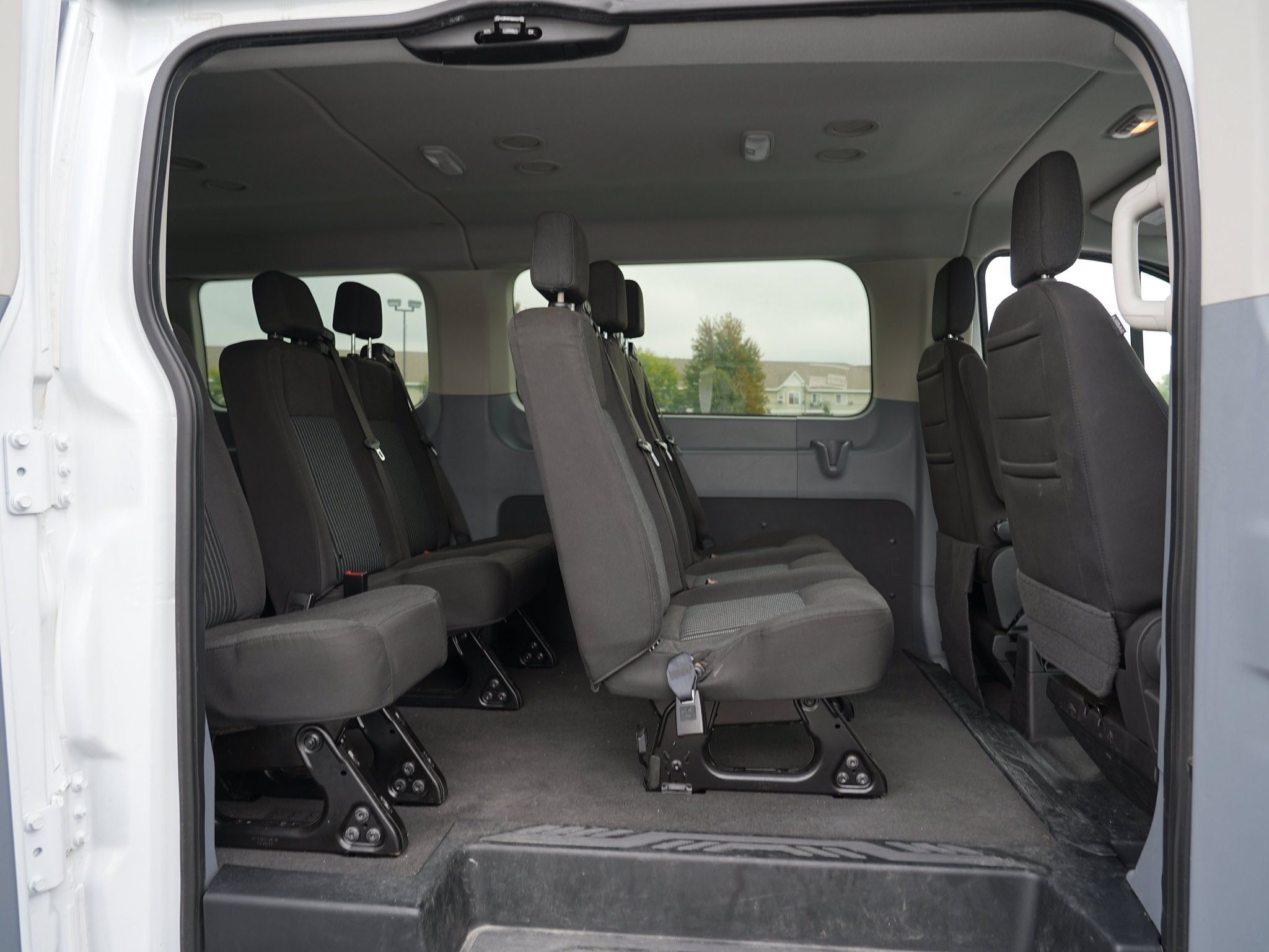 Used 2018 Ford Transit 350 XL RWD image 17