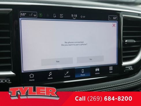 Used 2023 Chrysler Pacifica Touring-L FWD image 54