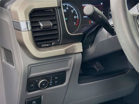 Used 2021 Ford F150 XLT image 10