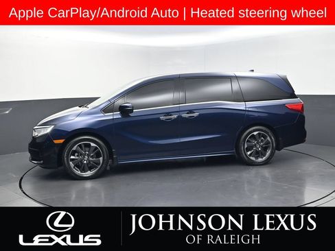 Used 2023 Honda Odyssey Elite image 2
