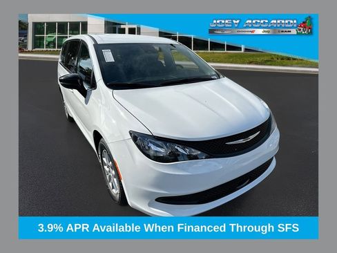 New 2026 Chrysler Voyager LX image 1