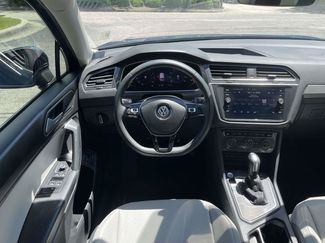 Used 2020 Volkswagen Tiguan SEL FWD video 2