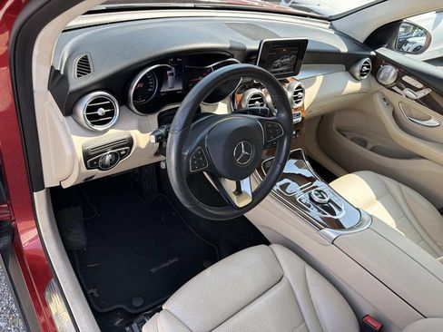 Used 2019 Mercedes-Benz GLC 300 image 18